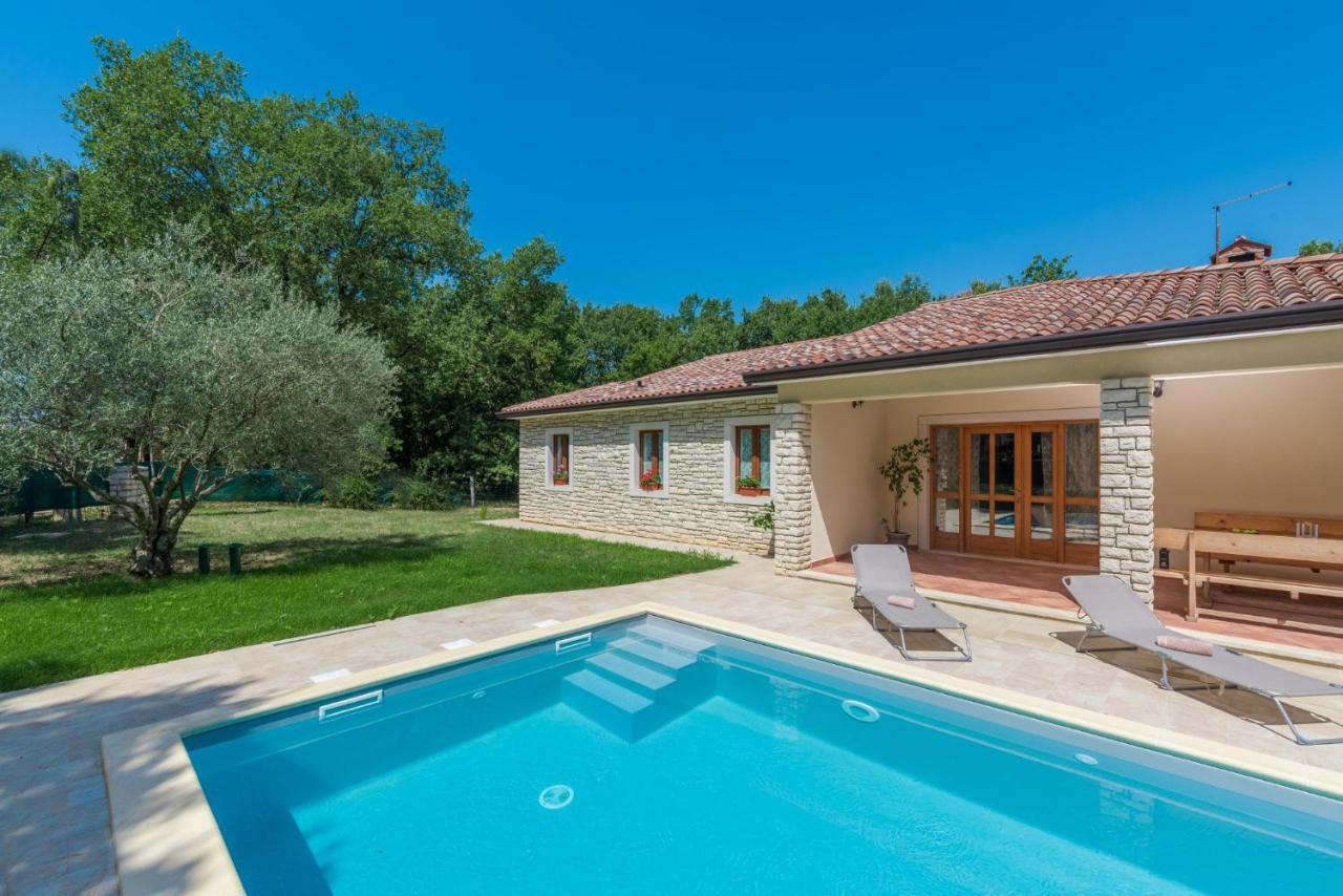 Villa Mirabella Umago Esterno foto