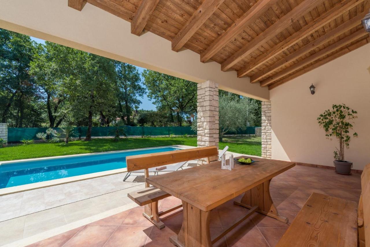 Villa Mirabella Umago Esterno foto