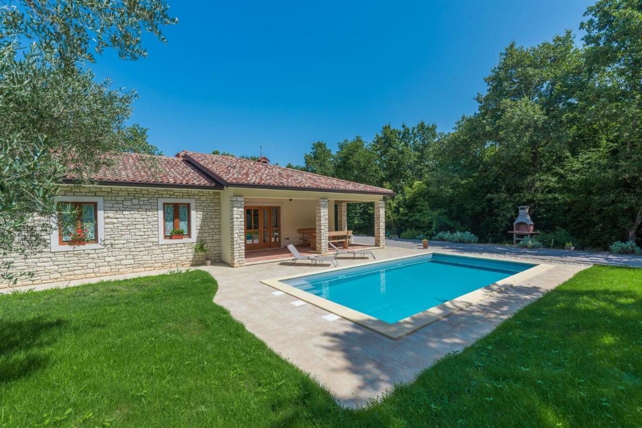 Villa Mirabella Umago Esterno foto